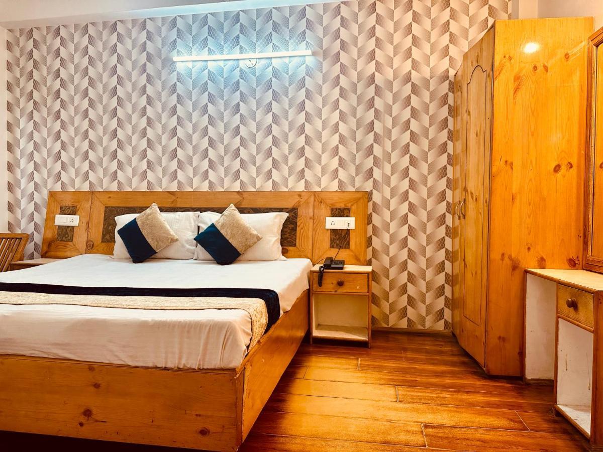 Wooibhotels The Solitaire Manali  Exterior photo